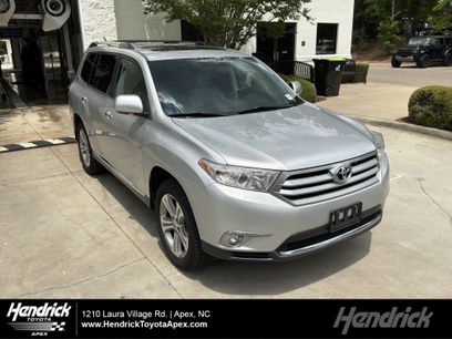 Used 2011 Toyota Highlander Limited w/ Tow Pkg