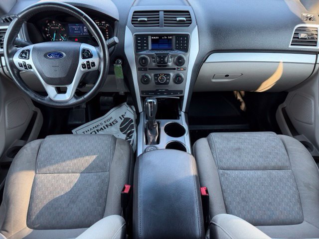 Used 2014 Ford Explorer XLT AWD/4WD image 12