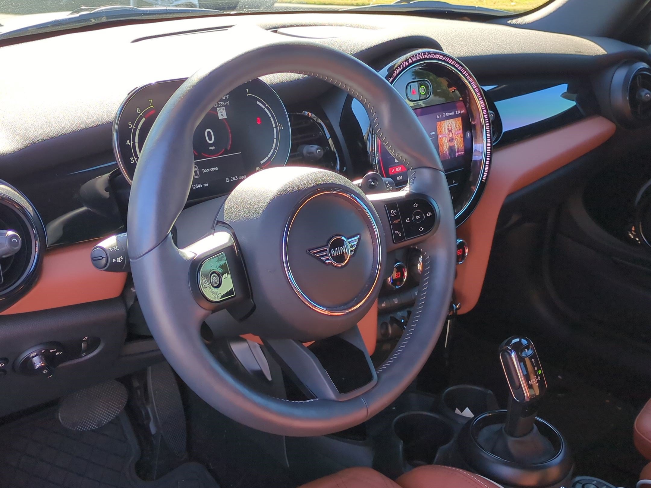 Used 2024 MINI Cooper S w/ Signature Upholstery Package FWD image 18