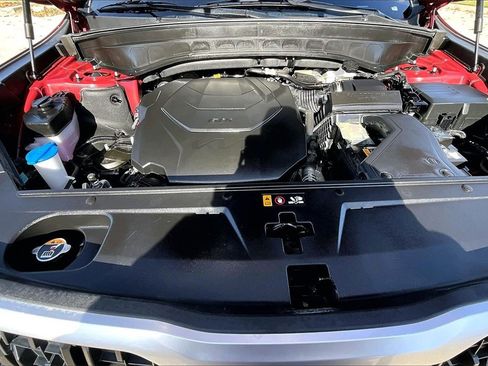 Certified 2024 Kia Telluride EX w/ EX Captain's Chair Package image 9