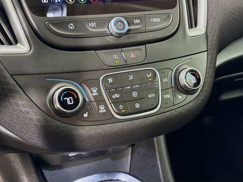 Used 2024 Chevrolet Malibu LT w/ Midnight Edition image 18