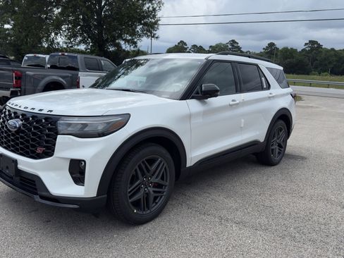 New 2026 Ford Explorer ST AWD/4WD image 6