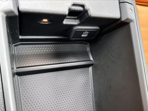 Used 2024 BMW M2 w/ Lighting Package image 32