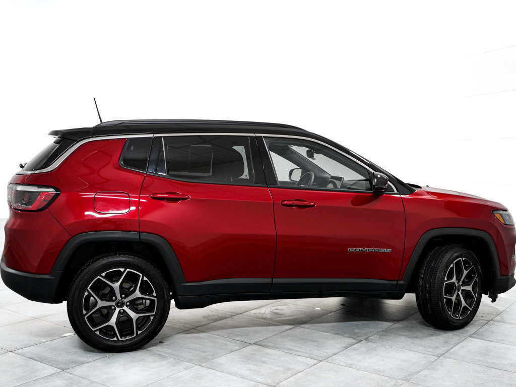 Certified 2025 Jeep Compass Limited AWD/4WD image 7