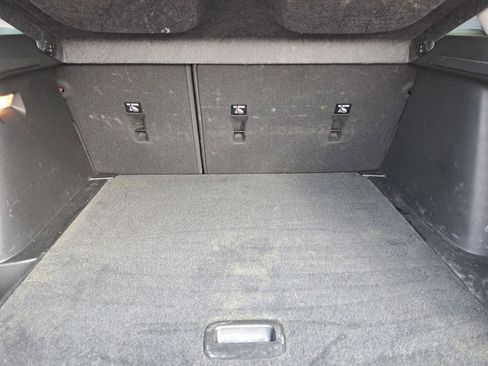 Used 2025 Chevrolet Trax LT image 24