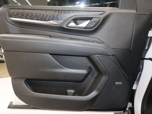 Certified 2024 GMC Yukon XL Denali w/ Denali Reserve Package image 23