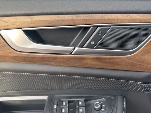 New 2026 Volkswagen Atlas SE image 21