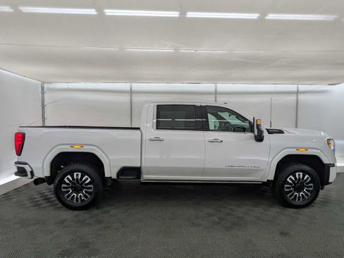 Certified 2024 GMC Sierra 3500 Denali Ultimate image 7