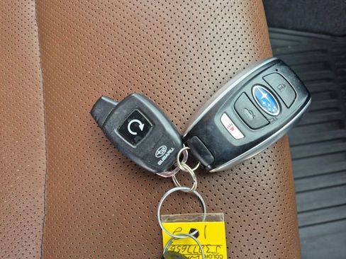 Used 2018 Subaru Outback 2.5i Touring image 39