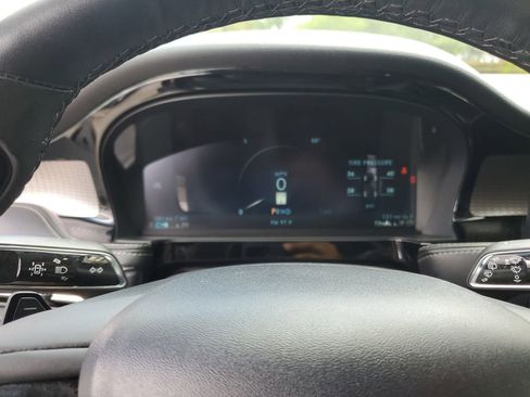 Used 2023 Lincoln Corsair Reserve image 26