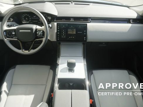Used 2025 Land Rover Range Rover Velar S image 9