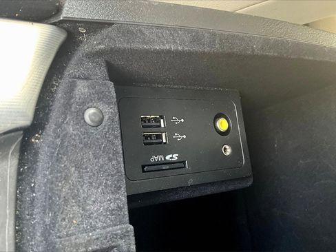 Used 2017 INFINITI Q60 w/ Premium Plus Package 3.0T image 31