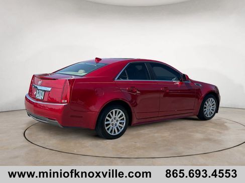 Used 2011 Cadillac CTS Luxury RWD image 3
