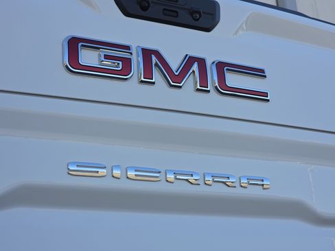 New 2026 GMC Sierra 1500 SLT w/ SLT Premium Package AWD/4WD image 47