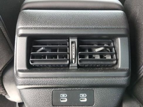 Certified 2025 Honda Accord LX image 11