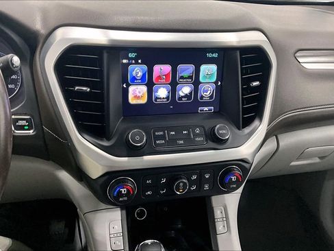 Used 2018 GMC Acadia SLT FWD image 22