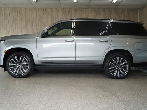 Used 2023 Cadillac Escalade Sport w/ Touring Package AWD/4WD image 5