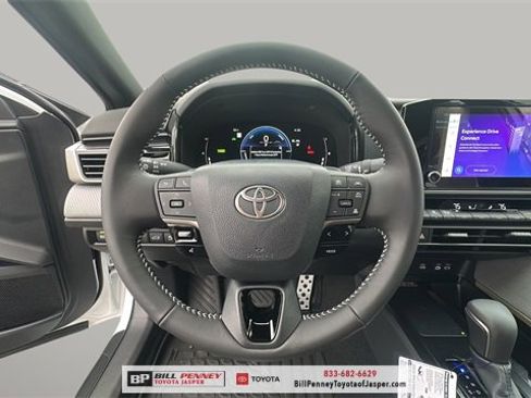 New 2026 Toyota Camry SE image 16