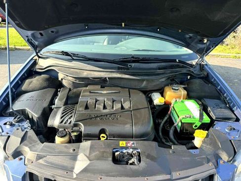 Used 2007 Chrysler Pacifica Touring image 23