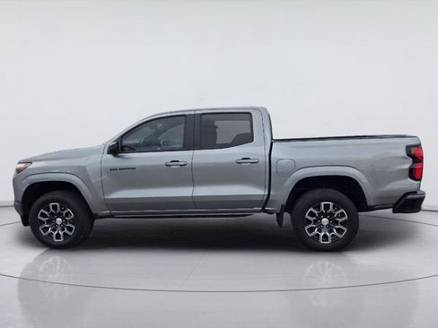 Used 2024 Chevrolet Colorado LT w/ LT Convenience Package III RWD image 5