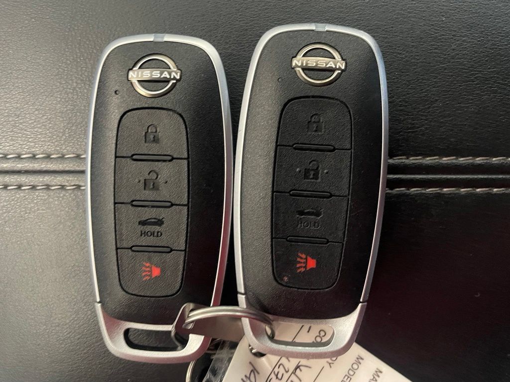 Certified 2025 Nissan Sentra SV FWD image 18