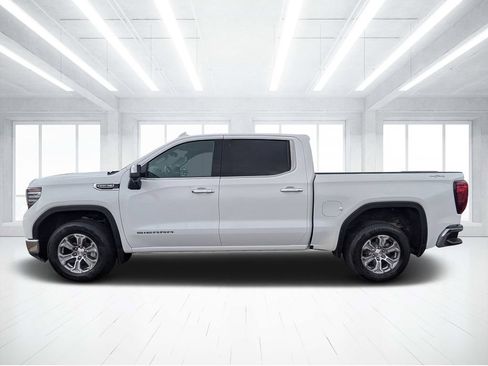 Used 2025 GMC Sierra 1500 SLT AWD/4WD image 6