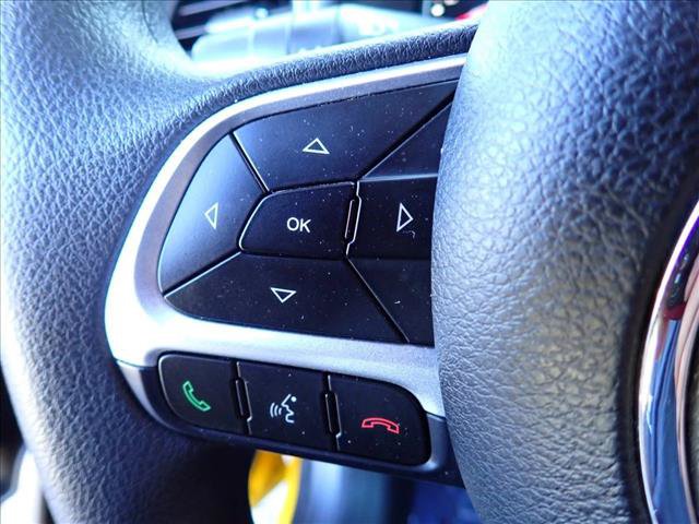 Used 2023 Jeep Renegade Latitude AWD/4WD image 14
