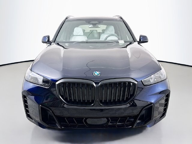 Used 2026 BMW X5 xDrive50e w/ M Sport Package AWD/4WD image 2