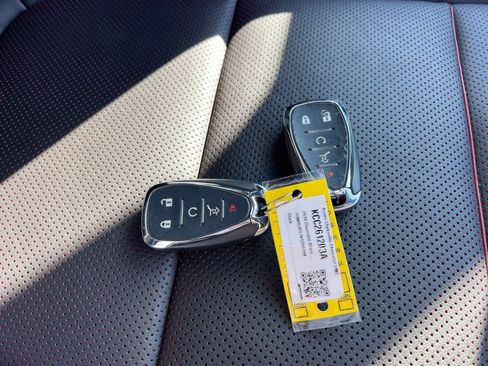 Used 2019 Chevrolet Blazer RS image 26