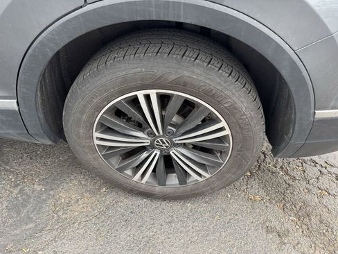 Used 2024 Volkswagen Tiguan Wolfsburg Edition image 11