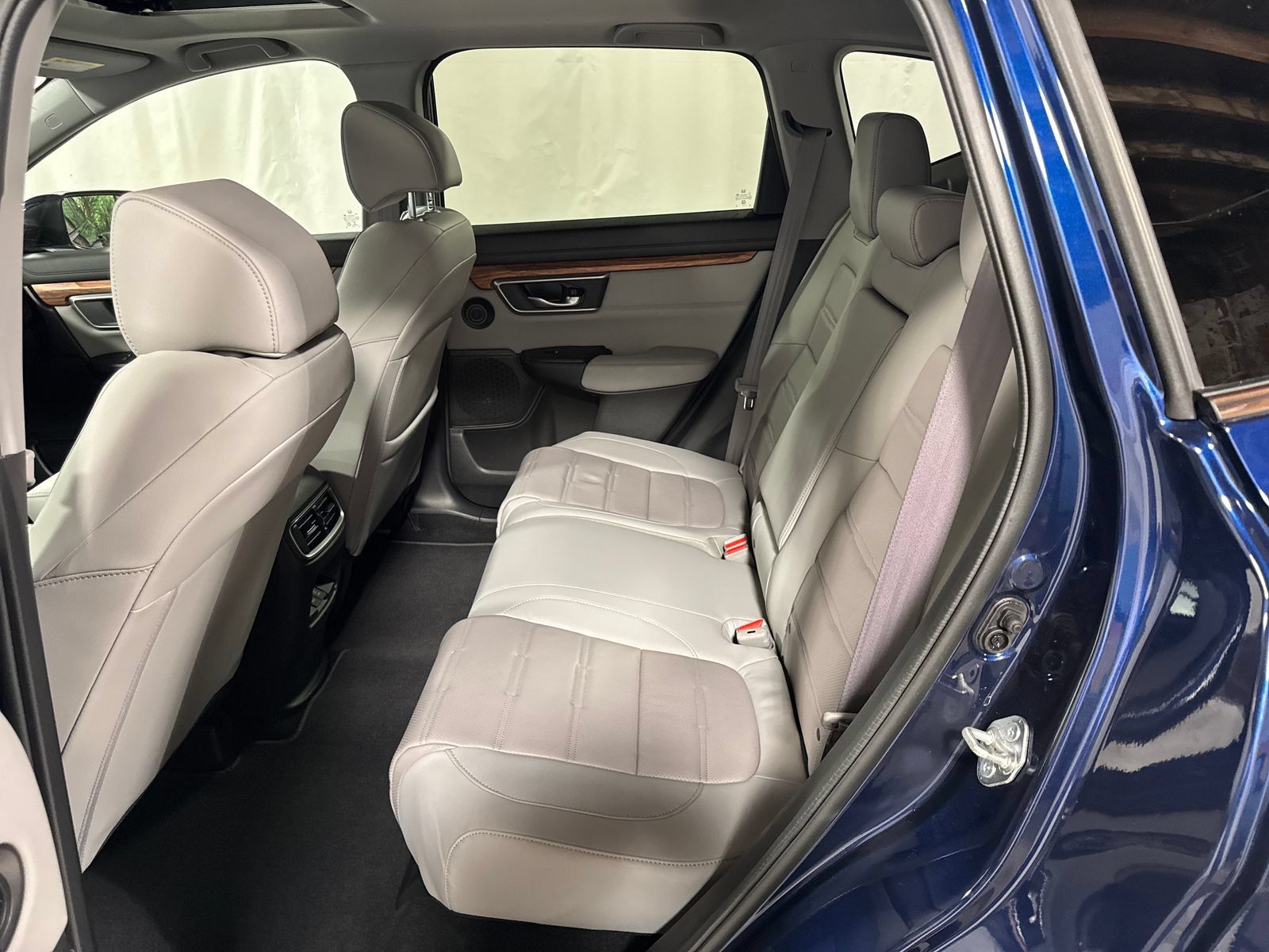 Certified 2020 Honda CR-V Touring image 5