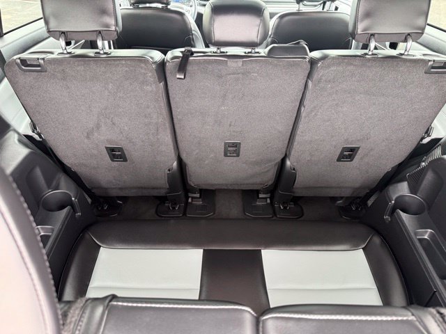 Used 2023 Ford Explorer XLT w/ Equipment Group 202A AWD/4WD image 7