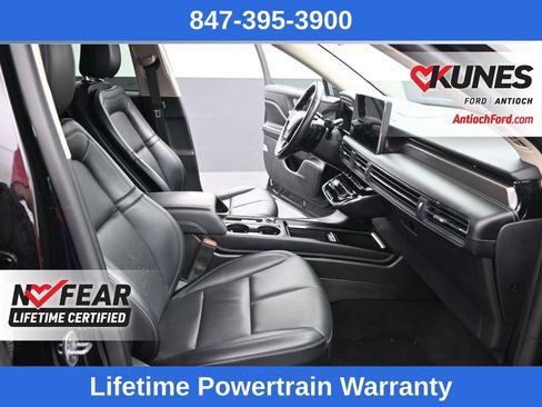 Used 2024 Lincoln Corsair Reserve AWD/4WD image 36