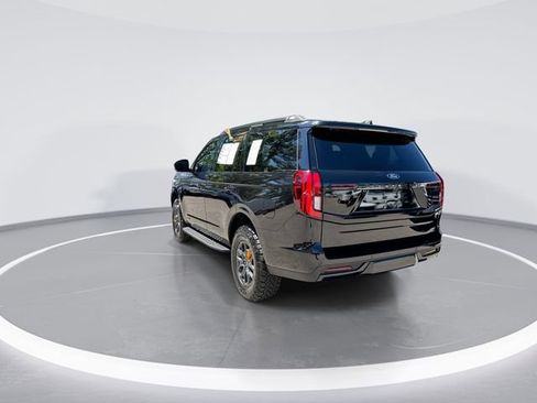 Used 2025 Ford Expedition Tremor AWD/4WD image 6