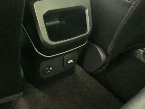 New 2025 Ford Ranger Lariat w/ FX4 Off-Road Package image 12