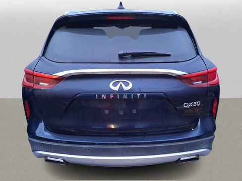 Used 2019 INFINITI QX50 Essential w/ Sensory Package image 4