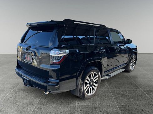 Used 2020 Toyota 4Runner Limited image 6