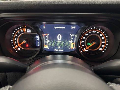 New 2025 Jeep Gladiator Sport image 17