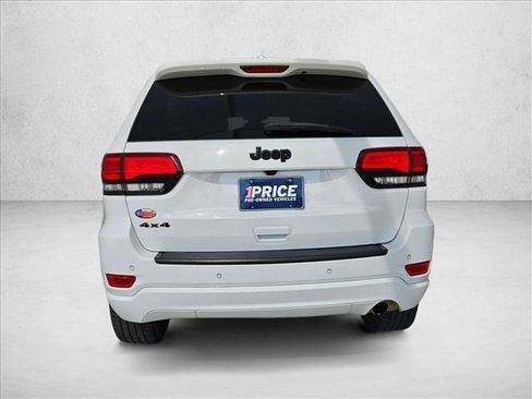 Used 2021 Jeep Grand Cherokee Laredo X AWD/4WD image 6