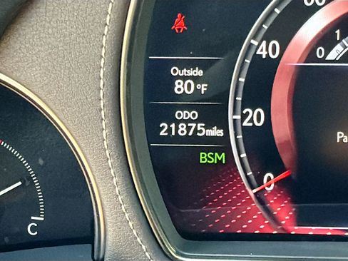 Used 2019 Lexus LS 500 AWD image 38