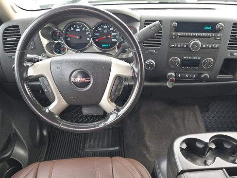 Used 2012 GMC Sierra 2500 SLE w/ SLE Preferred Package image 15