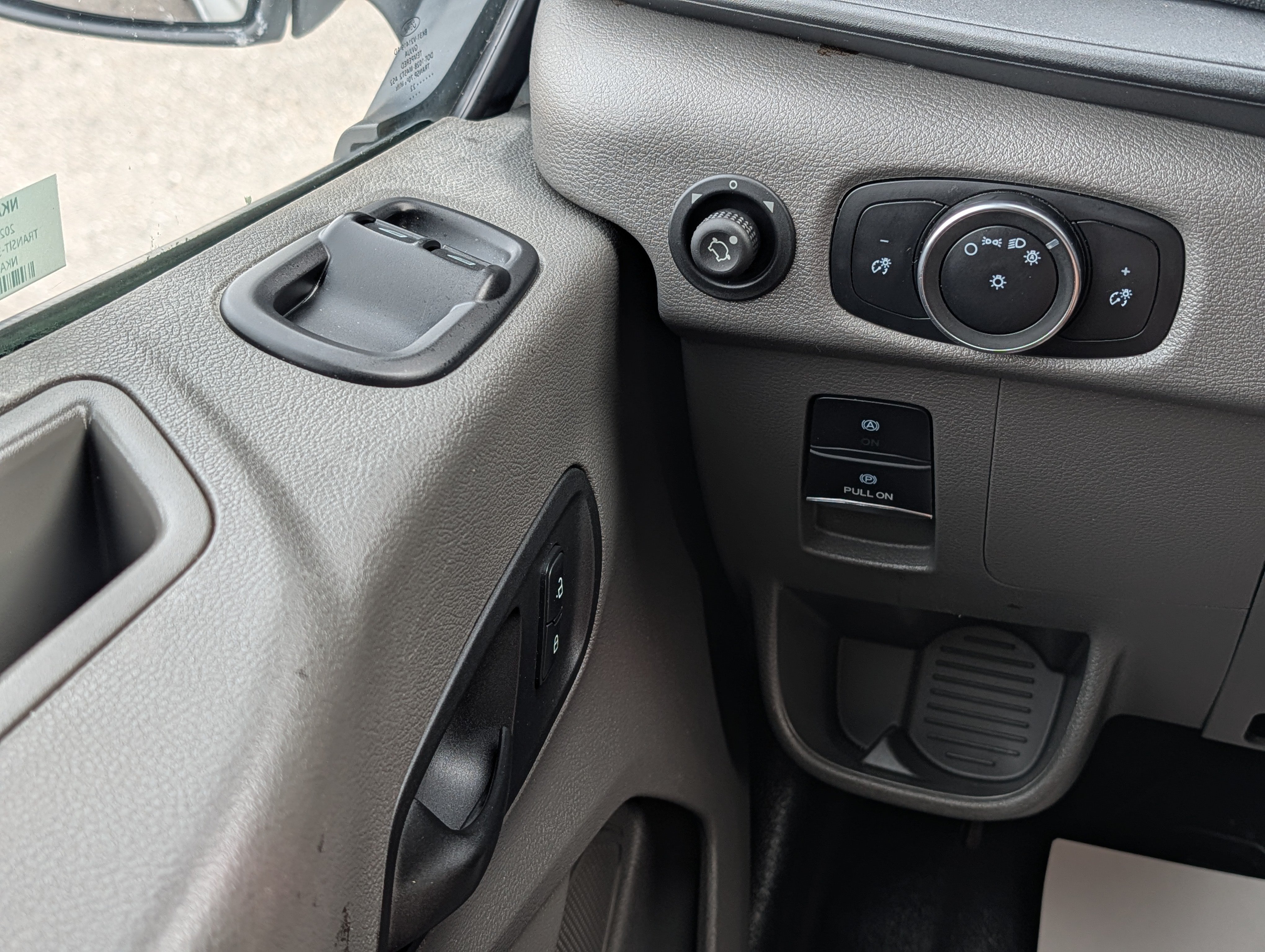 Certified 2022 Ford Transit 350 148 High Roof AWD image 22