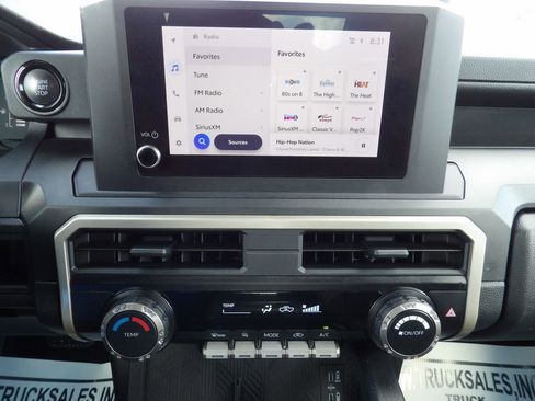 Used 2024 Toyota Tacoma SR RWD image 23