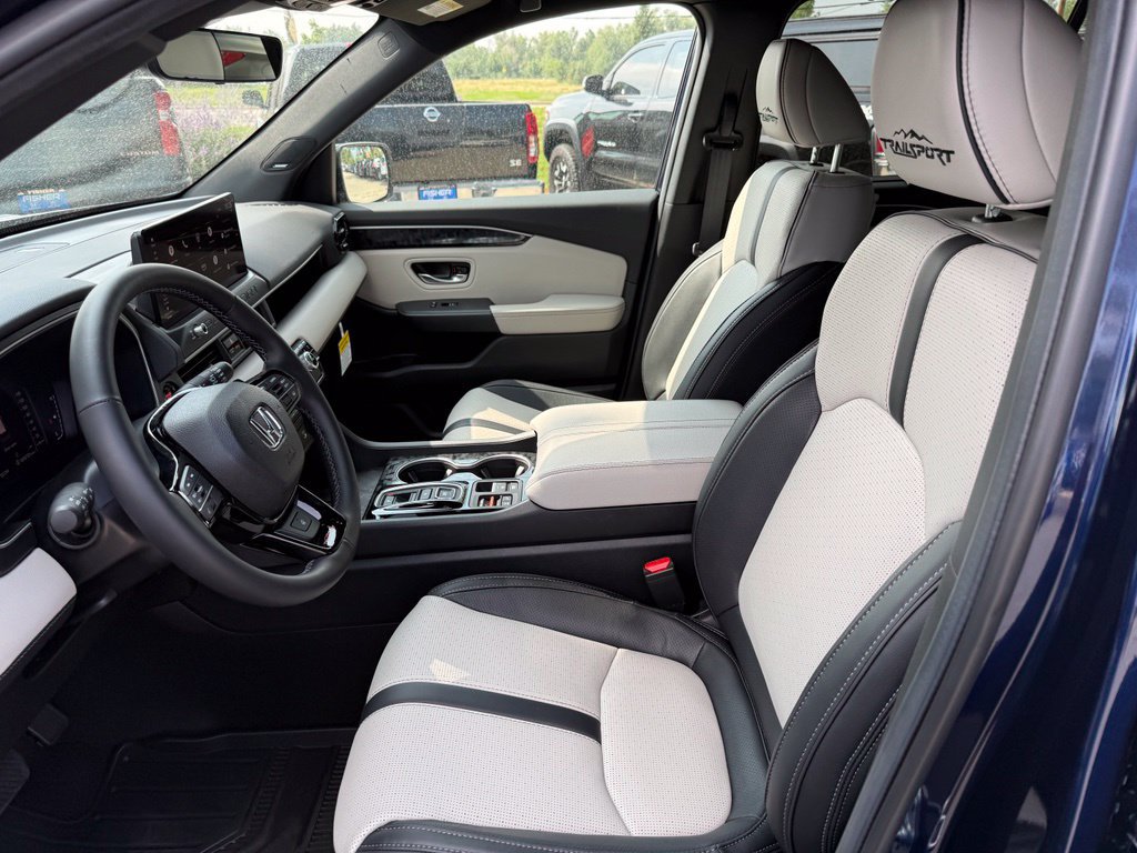 Certified 2026 Honda Passport TrailSport Elite image 14