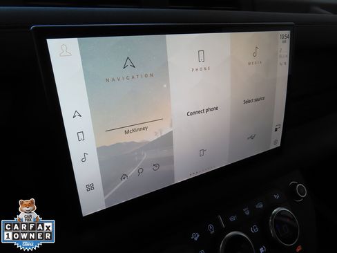 Used 2024 Land Rover Defender 130 X-Dynamic SE image 18