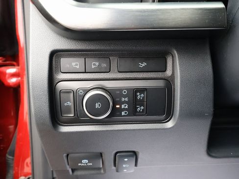 Used 2024 Ford F350 Lariat w/ Black Appearance Package image 13