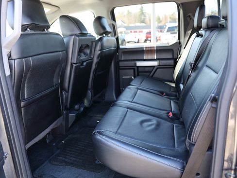 Used 2016 Ford F150 Lariat image 22