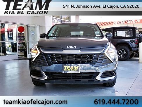 Certified 2025 Kia Sportage LX FWD image 4