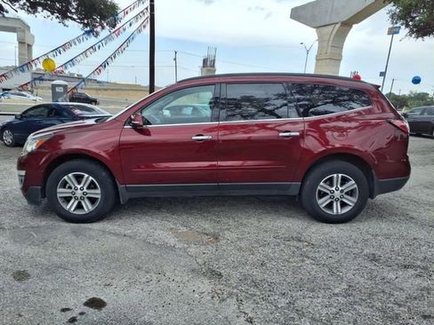 Used 2015 Chevrolet Traverse LT AWD/4WD image 4