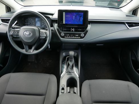 Used 2024 Toyota Corolla LE FWD image 10